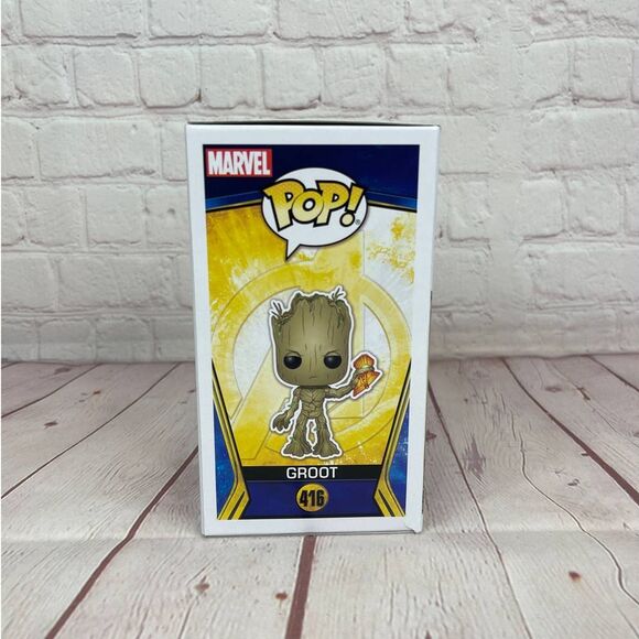Funko Pop Marvel Avengers Infinity War - Groot w/ Stormbreaker Vinyl Figure #416 - Picture 4 of 7